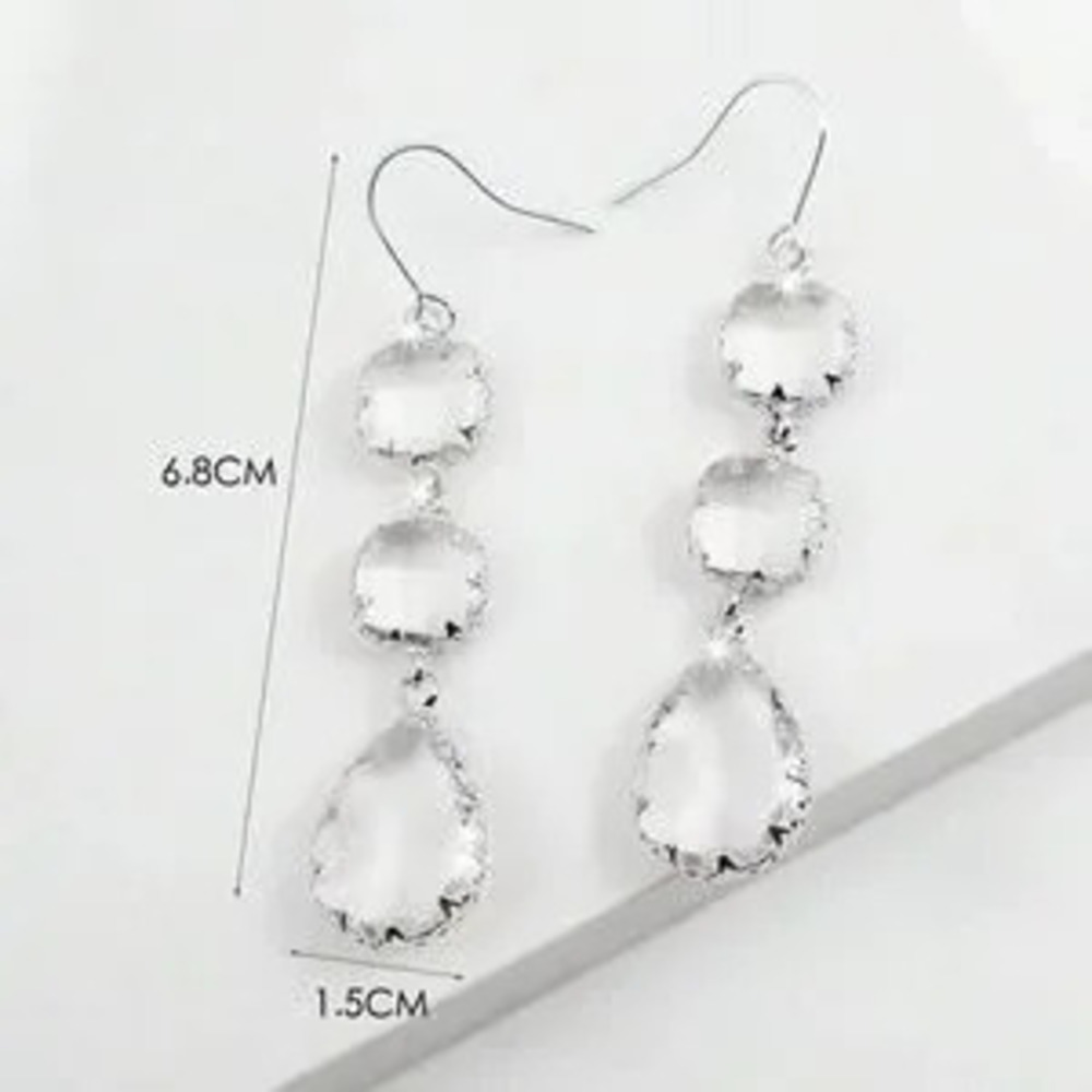 Luxe Rhinestone Drop Earrings - Picture 4 of 5